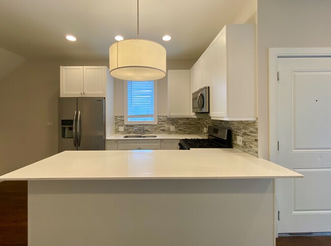 Foto del edificio - 3614 N Sacramento Ave