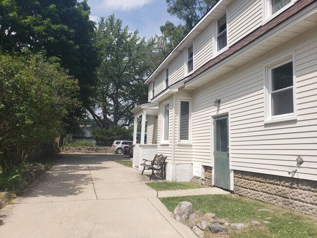 Foto del edificio - 133 Terry Ave