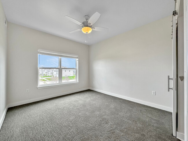 Building Photo - Stratford Pointe