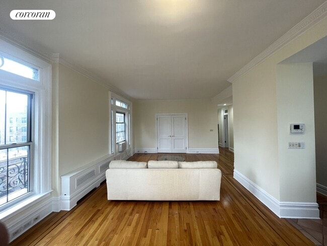 Building Photo - 62 Pierrepont St