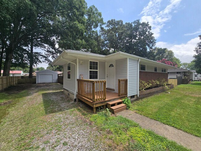 Foto del edificio - AVAILABLE NOW IN ENON AREA OF CHESTERFIELD COUNTY