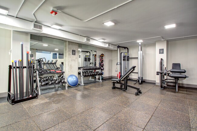 Foto del edificio - 216 N Wells St