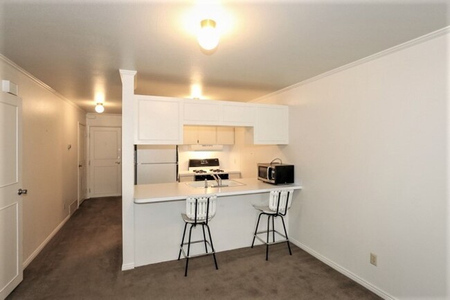 Building Photo - 1174SFD - Angelides