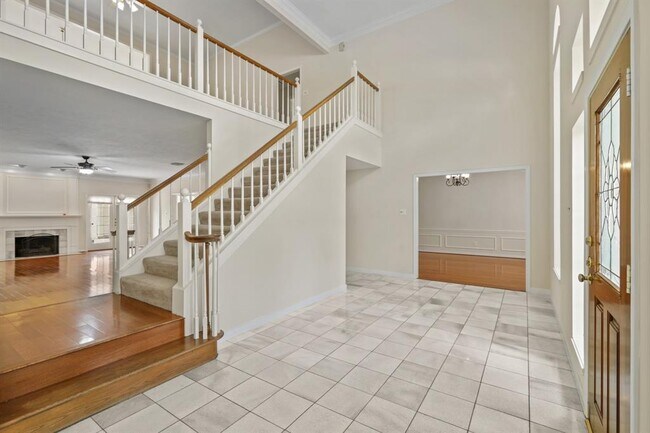 Foto del edificio - 3718 Stocksbridge Dr