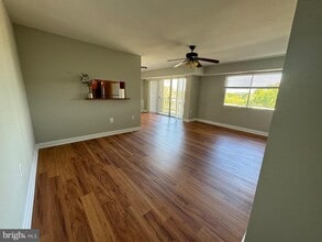 Building Photo - 12705 Dara Dr