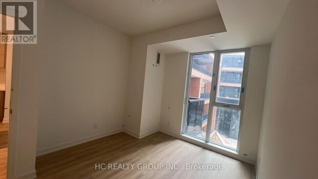 Building Photo - 292-292 Verdale Crossing