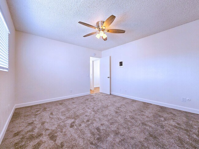 Foto del interior - Crestwood Apartments