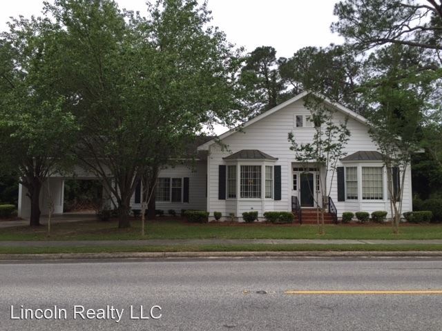 Primary Photo - 3 br, 2 bath House - 305 N Church Street
