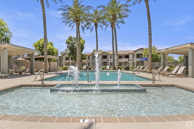 Paseo Verde Apartments for Rent with Utilities Included - Goodyear, AZ ...