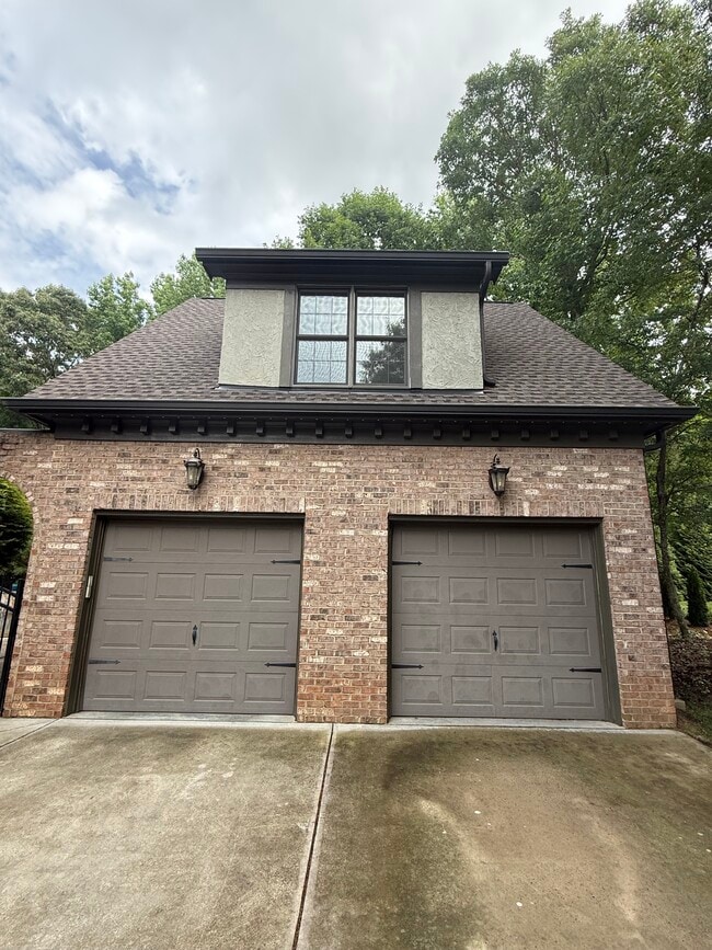 Building Photo - 1513 Hawkstone Dr