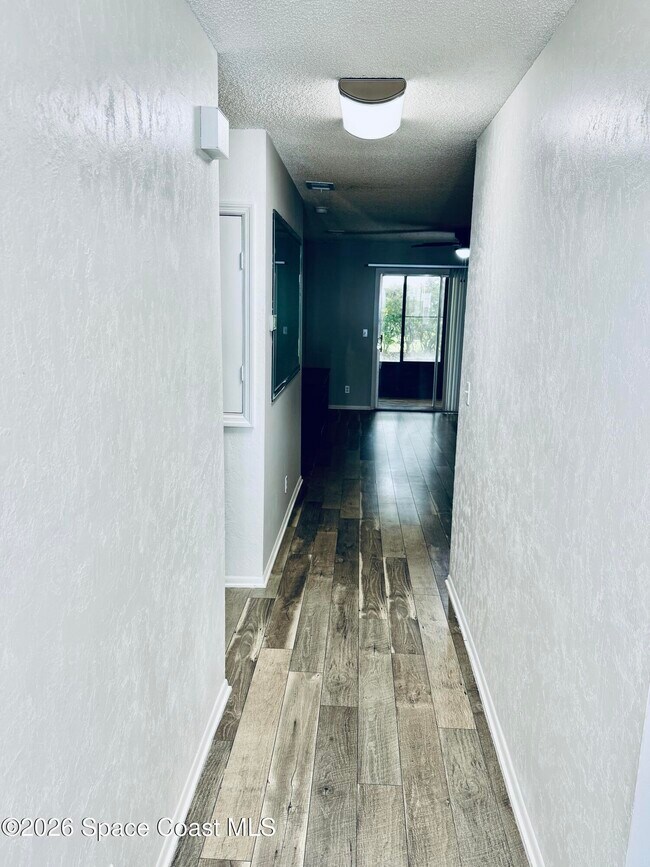 Foto del edificio - 851 Dow Ln