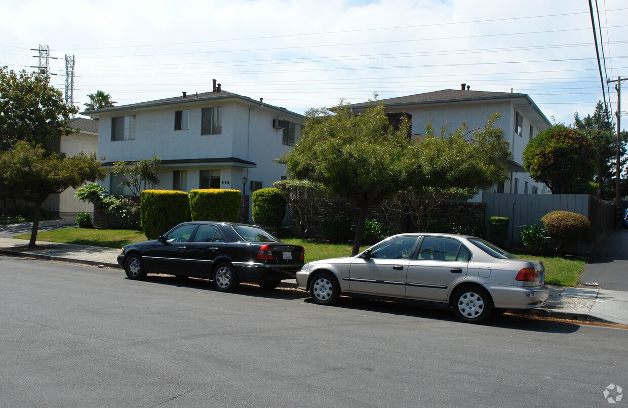 Building Photo - 676 Garland Ave