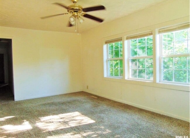 Foto del edificio - 504 E Hill St