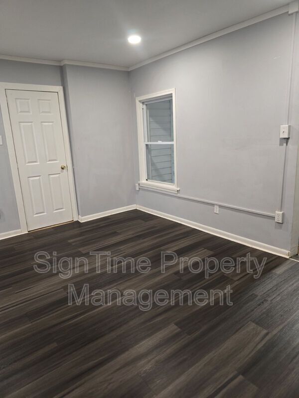 Foto del edificio - 235 Summit Ave