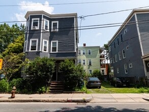 Building Photo - 338-340 Columbia St