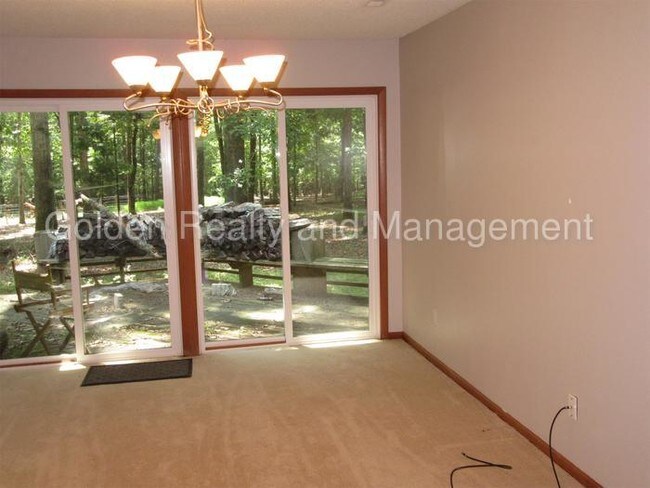 Building Photo - 10401 Ray Rd