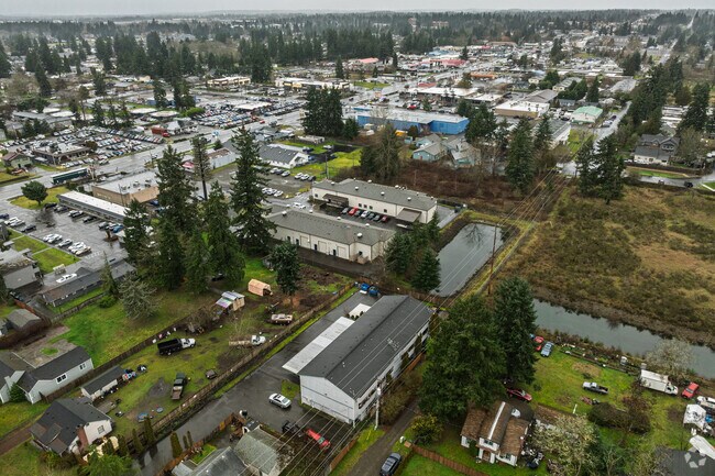 Building Photo - Hidden Creek Apartments