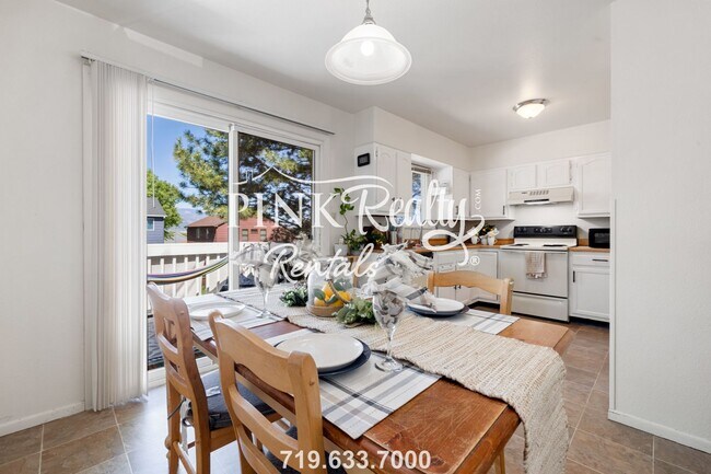 Foto del edificio - Cozy 4 Bedroom Bi-Level!
