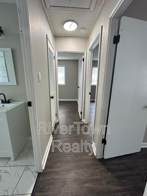 Foto del edificio - 3311 Baskin St