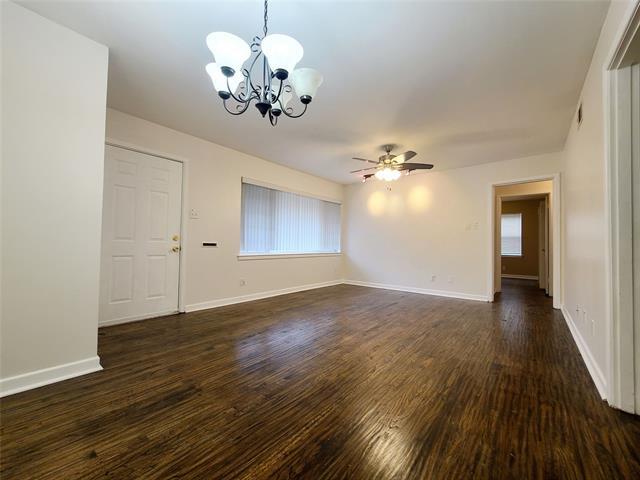 Building Photo - 3108 Mayhew Dr