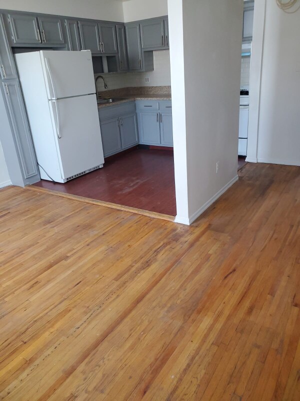 Foto del edificio - 104-15-10102 102nd St