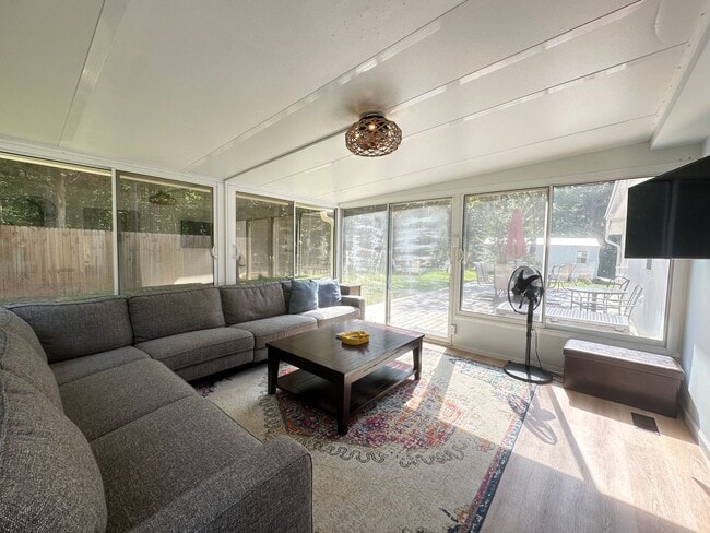 Building Photo - This FULLY FURNISHED ALL INCLUSVIE HOME IS...