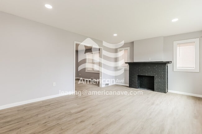 Foto del edificio - 5535 Devonshire Rd