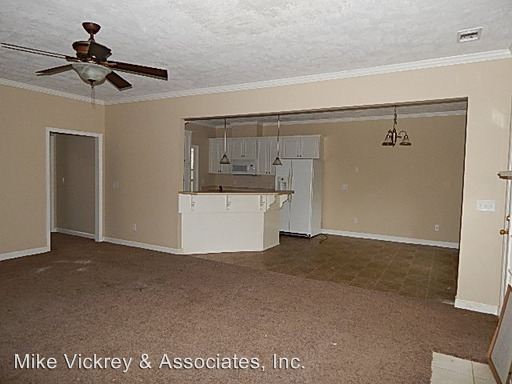 Building Photo - 609 Archard Dr