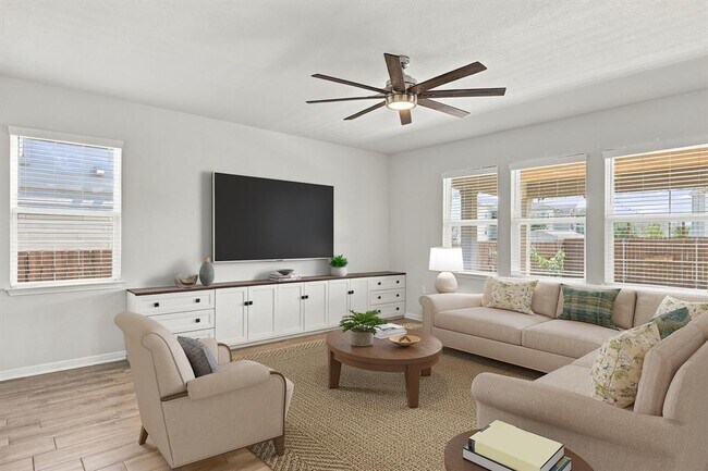 Building Photo - 609 Falkland Trace