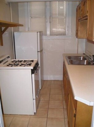 Kitchen - 23 - 1525 LaSalle