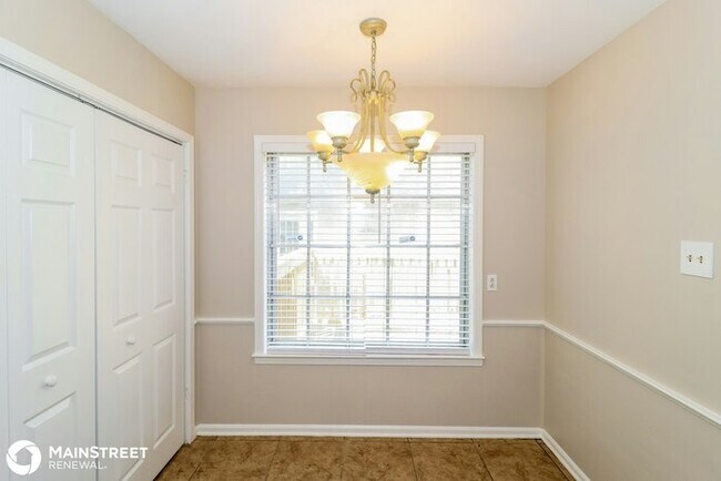 Building Photo - 5300 SCRIVENER DR, Memphis, TN 38134