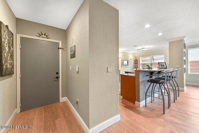 Foto del edificio - 105 25th Ave S