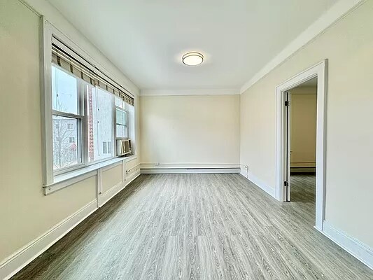 Foto del edificio - 24-36-36 42nd St