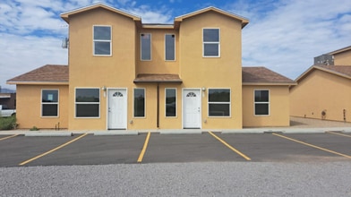 Building Photo - 507 Luna Azul Dr