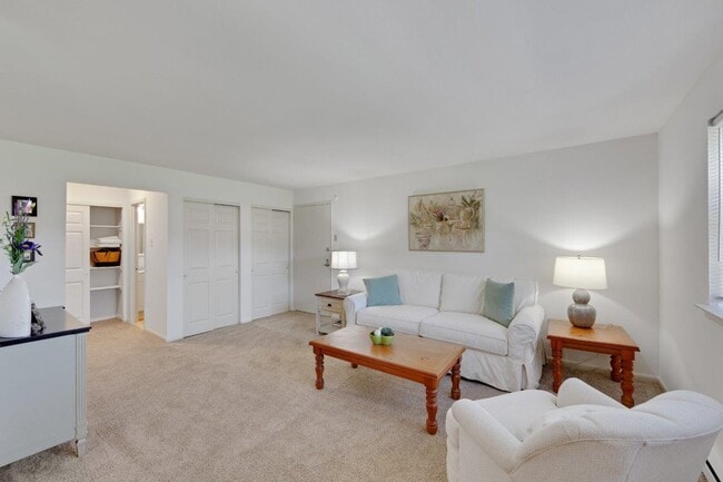Foto del edificio - Blair Mill Village West Apartment Homes