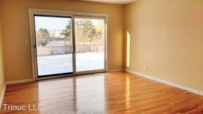 Foto del edificio - 3 br, 2 bath House - 112 N Staffire Dr