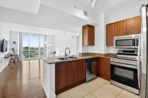 Building Photo - 350 N Federal Hwy