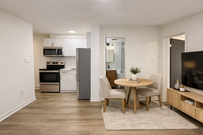 Building Photo - 60 Triller Ave