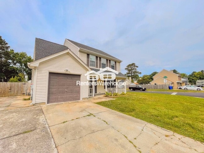 Building Photo - 1506 Raven St