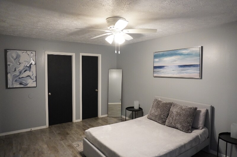 Foto principal - 320 Brown St St