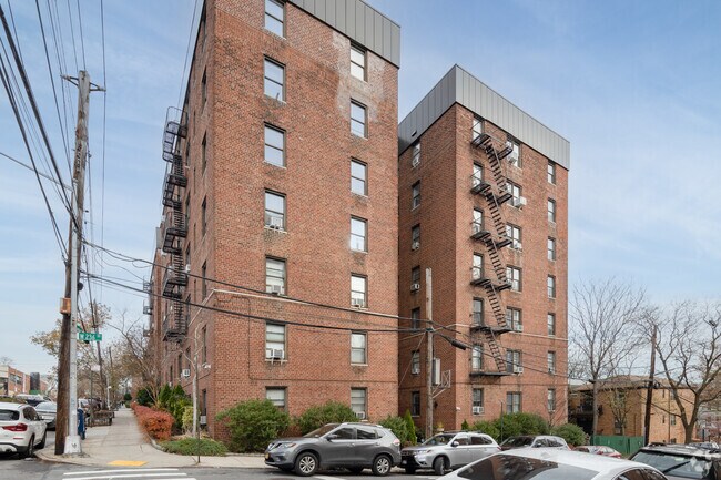 Building Photo - The Van Buren