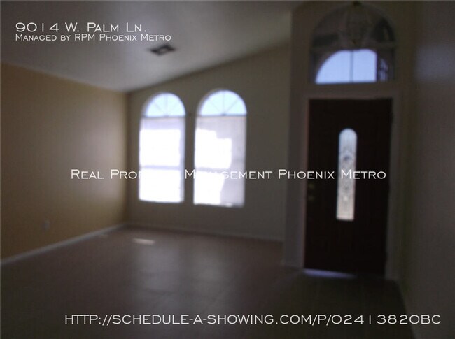 Building Photo - HUGE Cul- de-sac lot