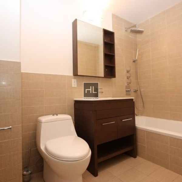 Building Photo - 522 Lefferts Ave