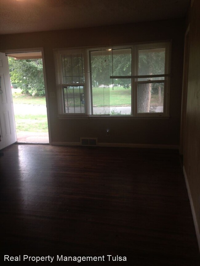Building Photo - 3 br, 1 bath House - 4731 North Garrison Pl