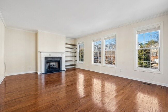 Building Photo - Olde Raleigh Stunner! 2 Primary Suites!  A...
