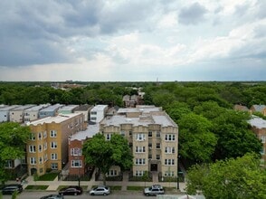 Building Photo - 3355 W Sunnyside Ave