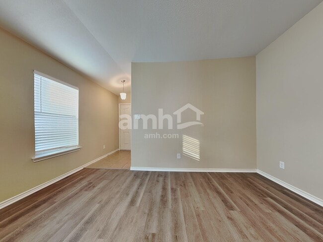 Building Photo - 5040 Britton Ridge Ln