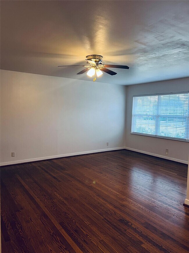 Building Photo - 4134 Osby Dr