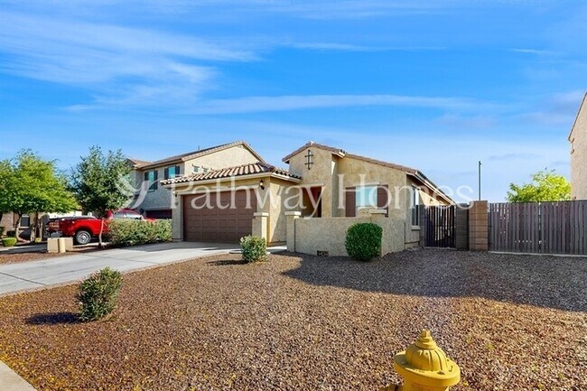 Foto del edificio - 18418 W Jones Ave