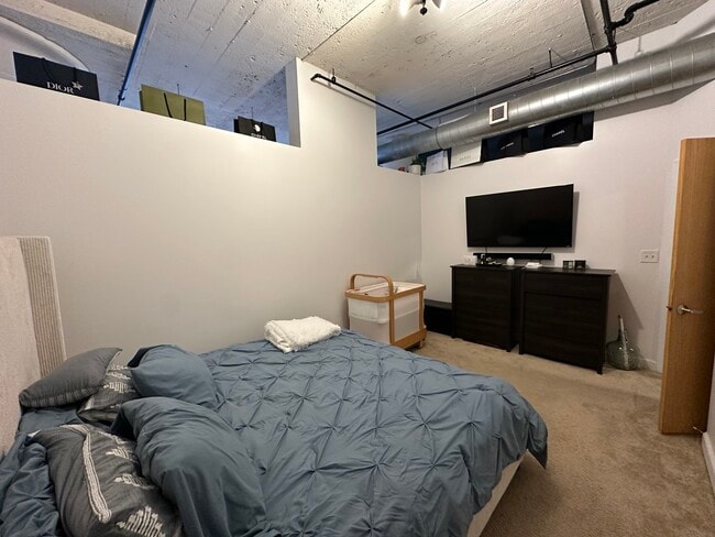 Foto del edificio - 221 E Cullerton St